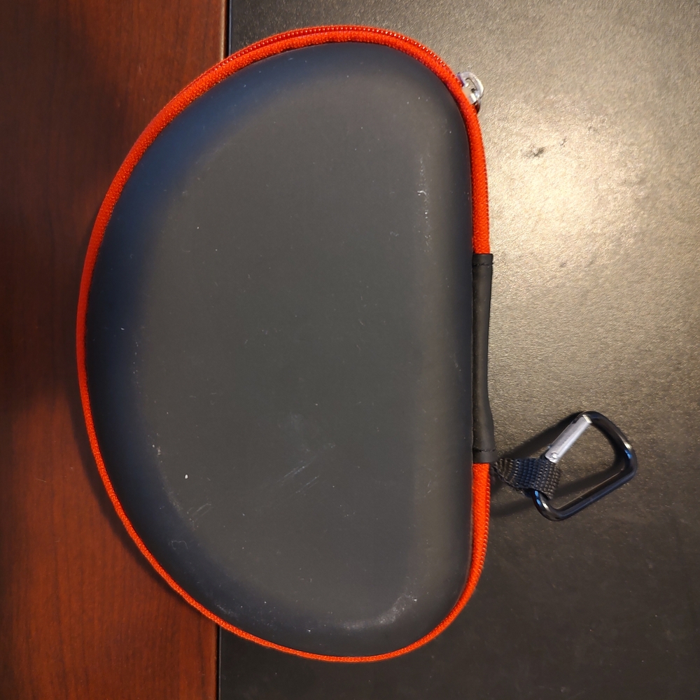 Universal Headphones Case - Black and Red